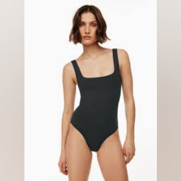 Babaton Contour Tank Bodysuit. Size L - Picture 1 of 12